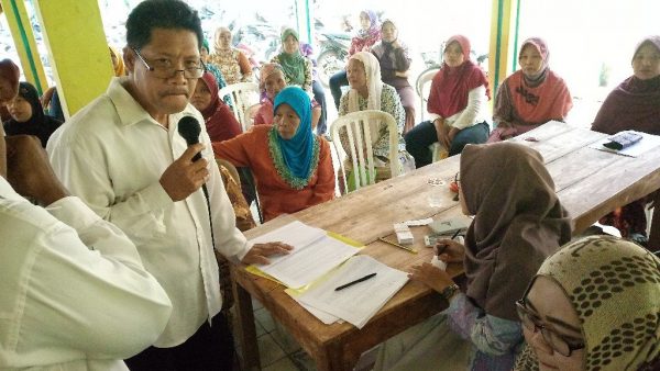 Kaur Kesra Memanggil Penerima Bantuan