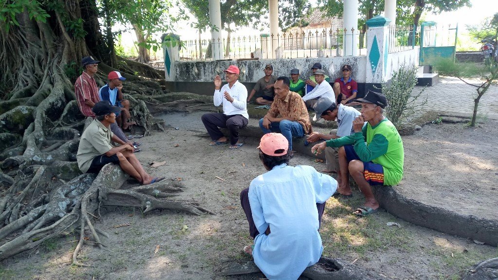 Ketua HIPPA Desa memberikan Pengarahan